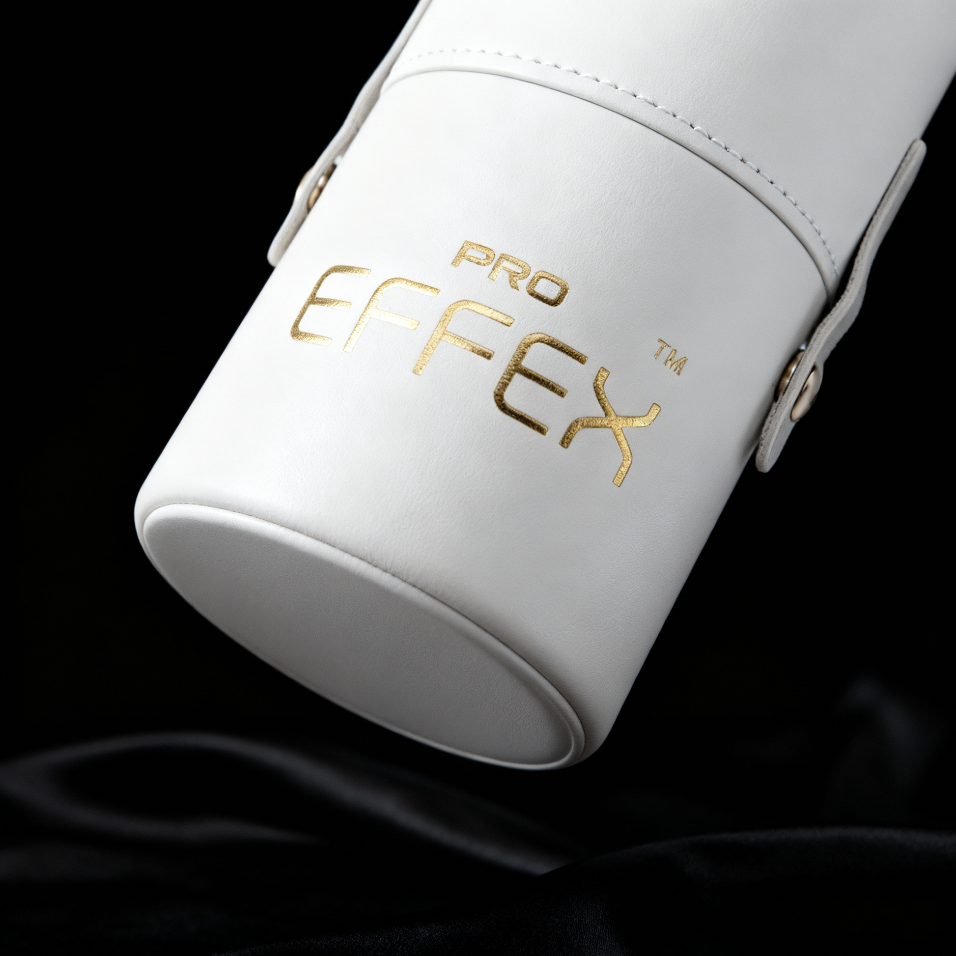 Pro Effex Brush Holder – Crystal White